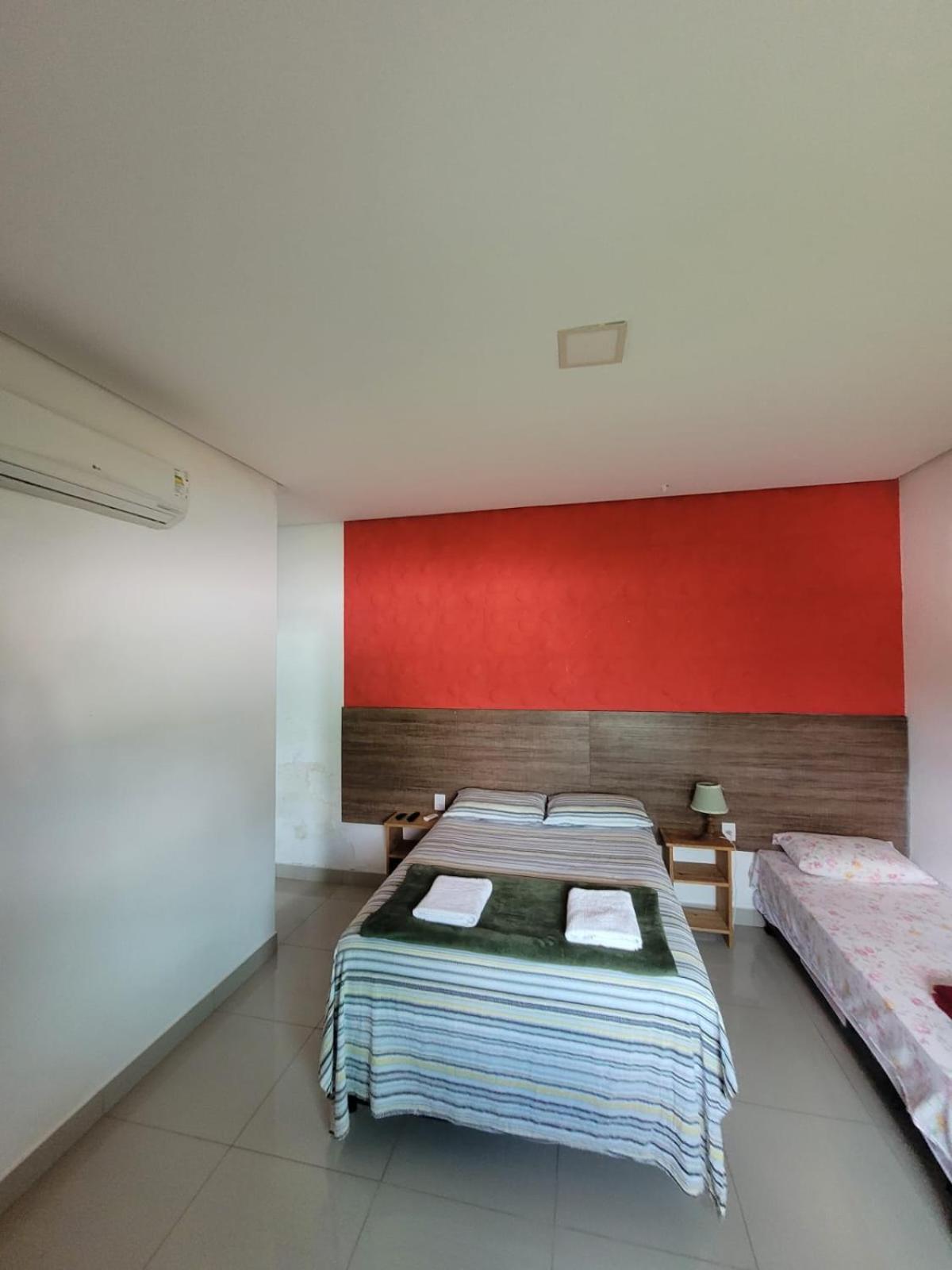 Pousada E Hostel Paraiso Capitolio Ngoại thất bức ảnh